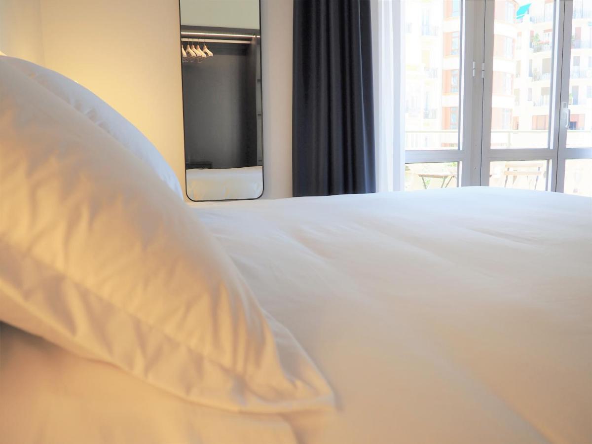 Plaza View Otel Valensiya Dış mekan fotoğraf
